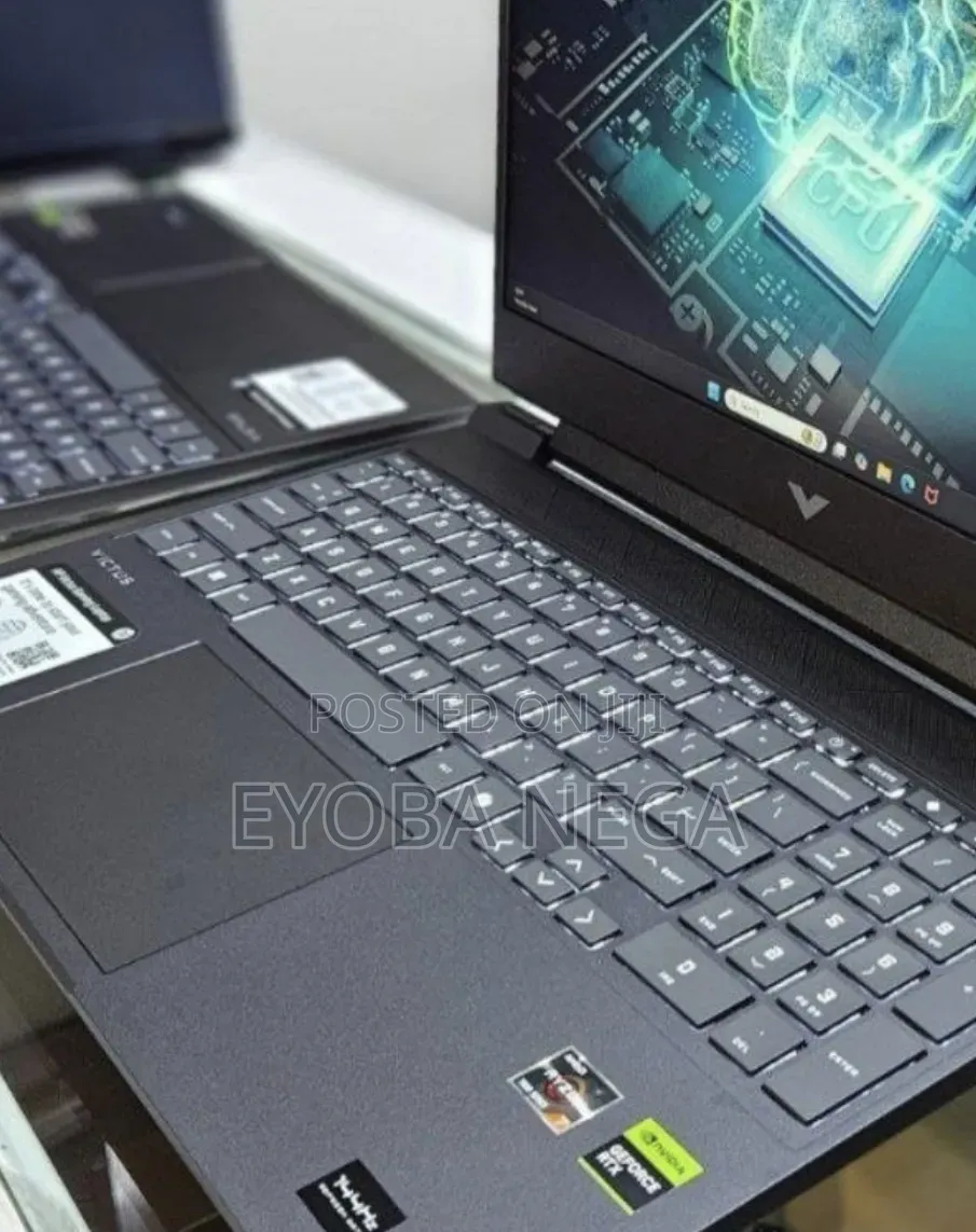 New Laptop HP Victus 16 16GB AMD Ryzen 7 SSD 512GB