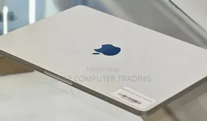 New Laptop Apple MacBook Air 2025 M4 13-inch 16GB Apple M4 SSD 256GB