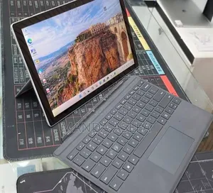 New Laptop Microsoft Surface Pro 7+ 16GB Intel Core i7 SSD 512GB
