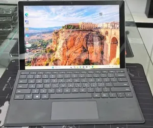 New Laptop Microsoft Surface Pro 7+ 16GB Intel Core i7 SSD 512GB