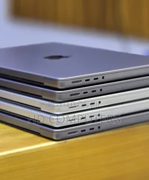 New Laptop Apple MacBook Pro M1 16GB Apple M1 Pro SSD 512GB