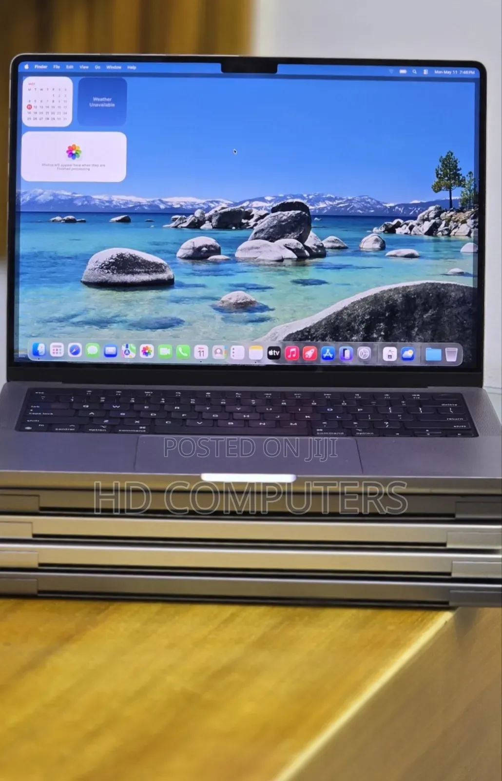 New Laptop Apple MacBook Pro M1 16GB Apple M1 Pro SSD 512GB