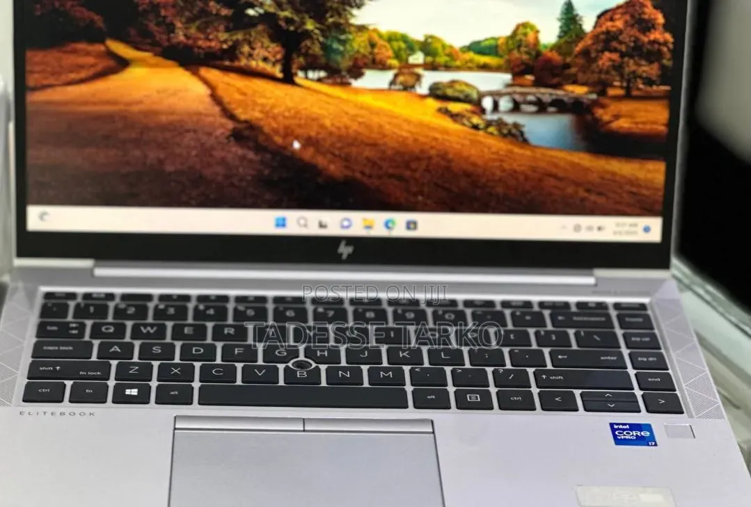 New Laptop HP EliteBook 840 G8 16GB Intel Core i5 SSD 512GB