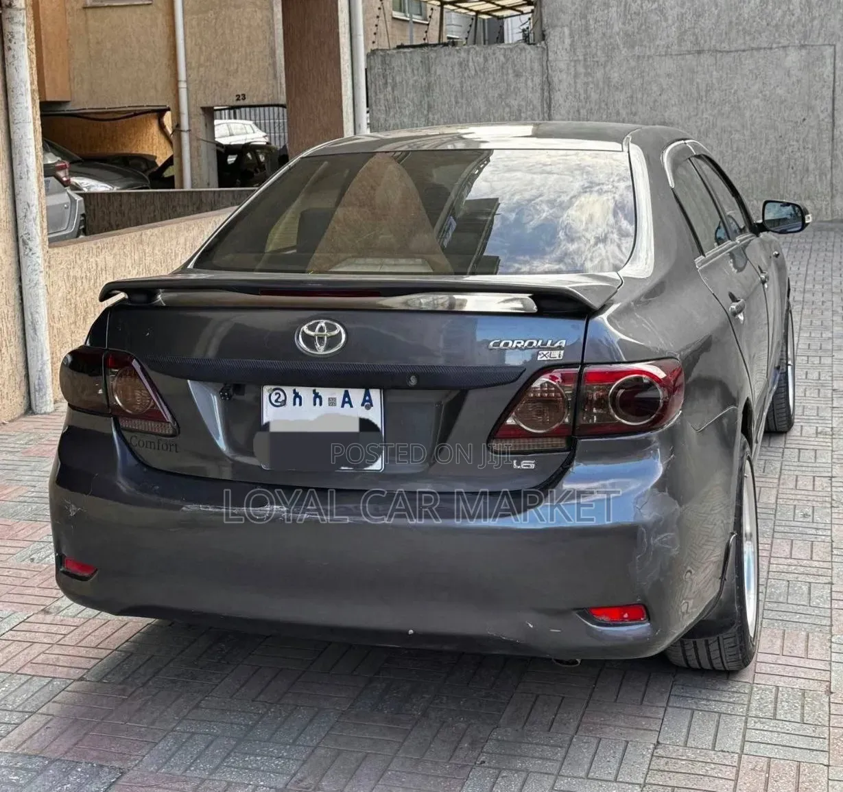 Toyota Corolla 2011 Gray