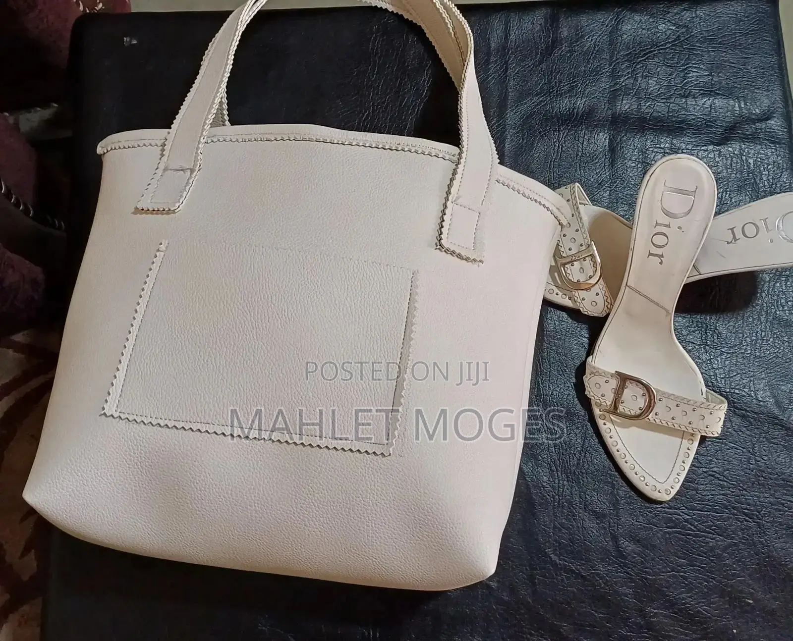Womanbagne