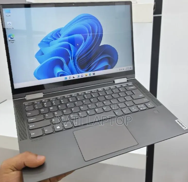 New Laptop Lenovo 16GB AMD Ryzen 7 SSD 512GB