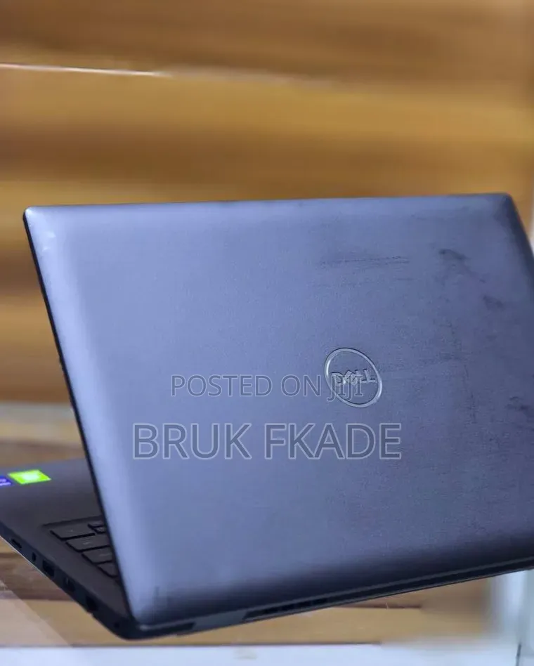 New Laptop Dell Latitude 3120 8GB Intel Core i7 SSD 256GB