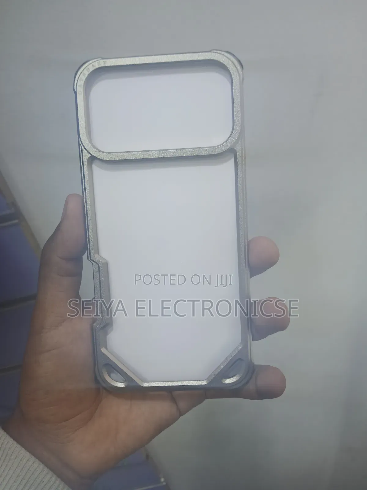 Frameless Aluminum Alloy Metal Bumper Case For The iPhone 17 Pro Max