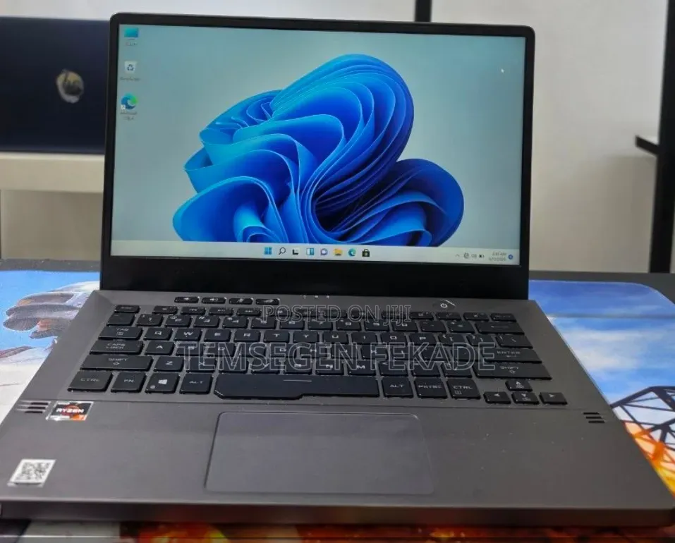 New Laptop Asus Zenbook 14 UX434 16GB AMD Ryzen 7 SSD 512GB
