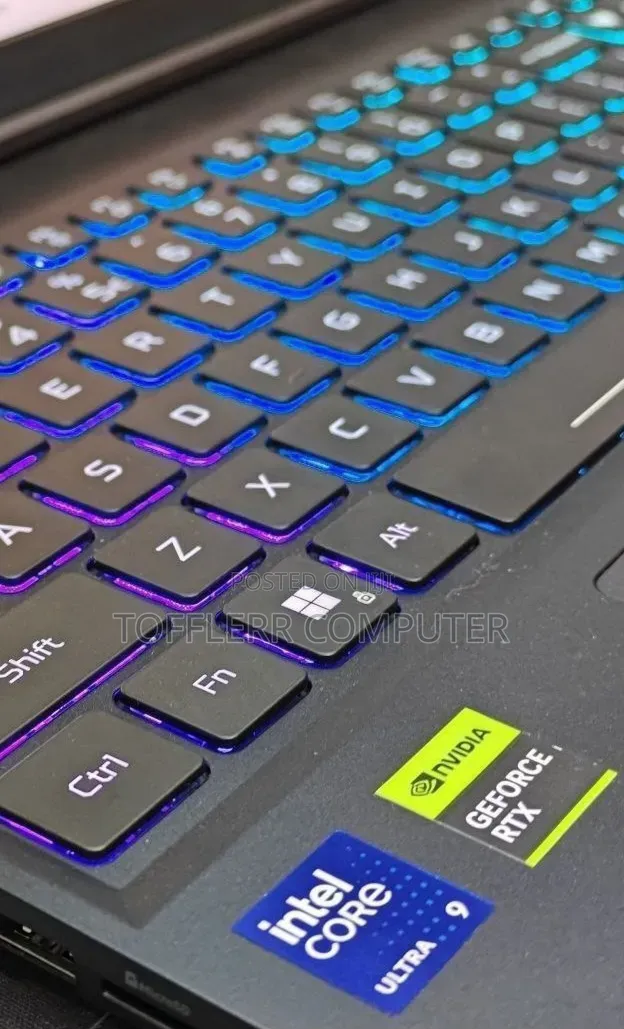 New Laptop Acer Predator Helios Neo 16 16GB Intel Core Ultra 9 SSD 1T