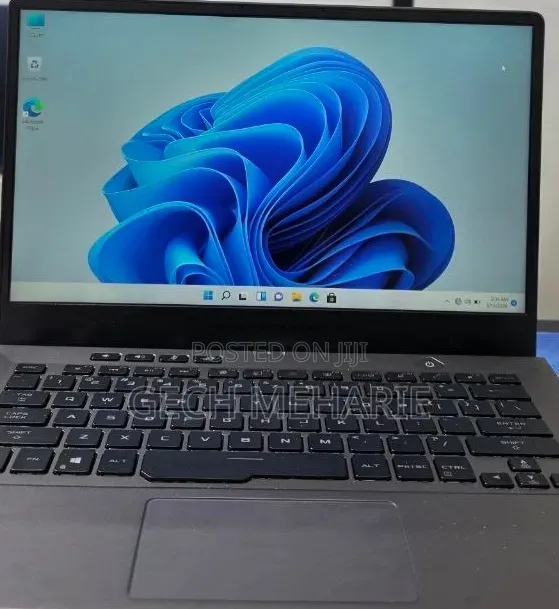 New Laptop Asus ROG Zephyrus G15 16GB AMD Ryzen 7 SSD 512GB