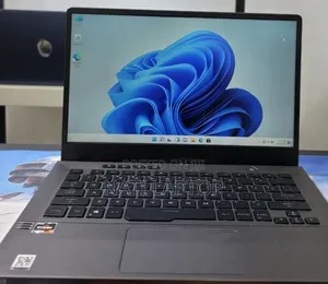 New Laptop Asus ROG Zephyrus G15 16GB AMD Ryzen 7 SSD 512GB
