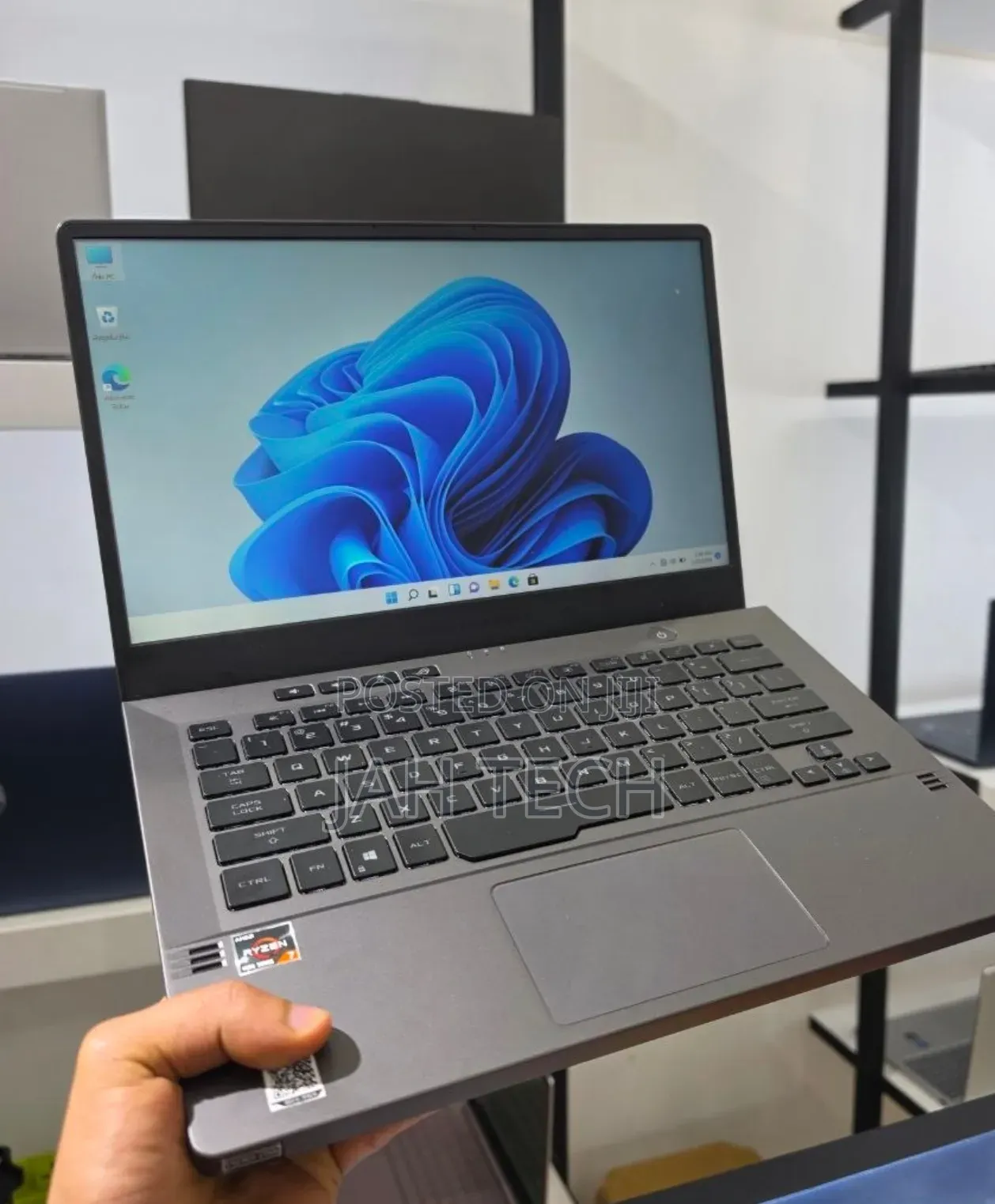 New Laptop Asus ROG Zephyrus G15 16GB AMD Ryzen 7 SSD 512GB