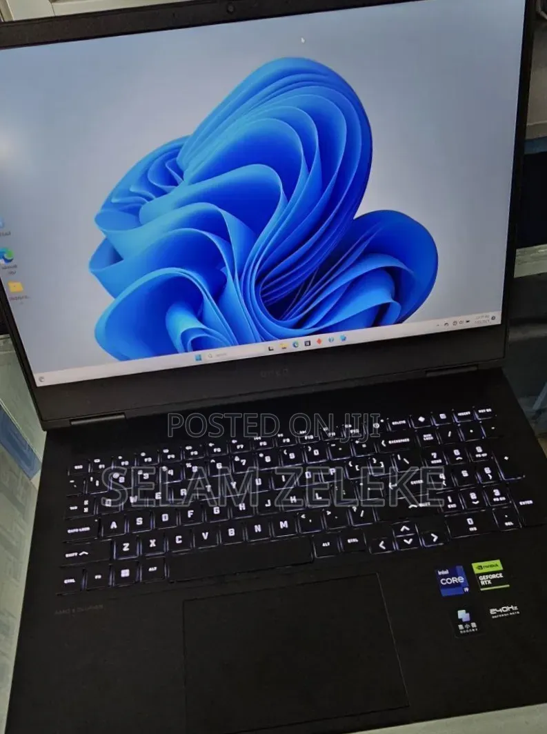 New Laptop HP Omen 16 16GB Intel Core i9 SSD 1T