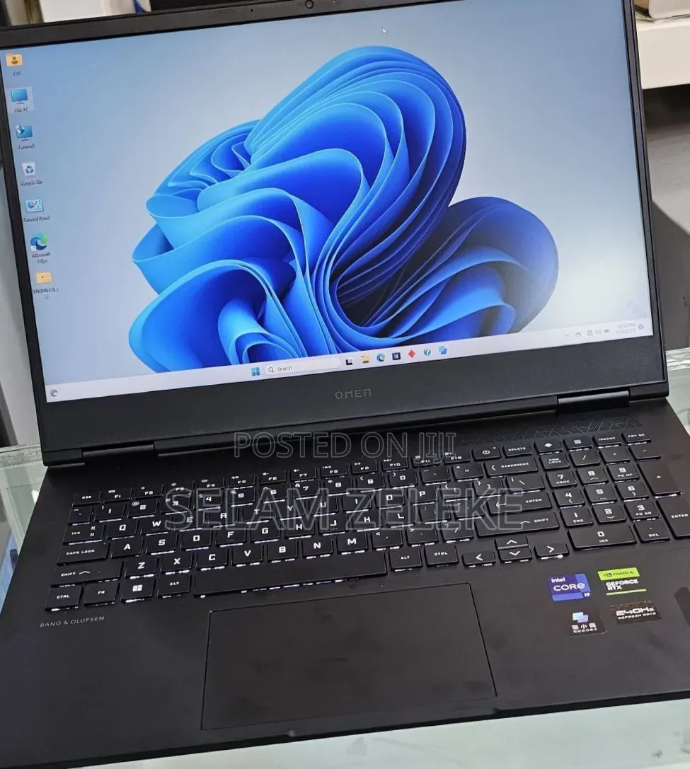 New Laptop HP Omen 16 16GB Intel Core i9 SSD 1T