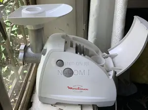 White Moulinex Hv8 Meat Mincer.