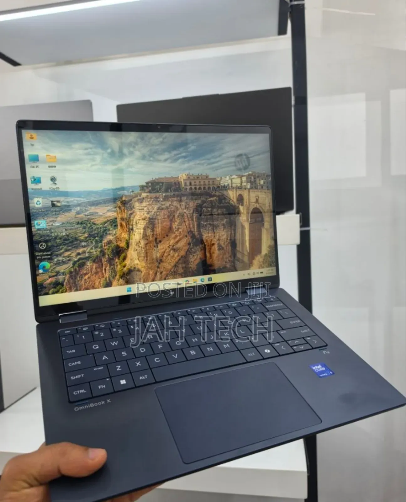 New Laptop HP OmniBook 5 14" 16GB Intel Core Ultra 5 SSD 512GB