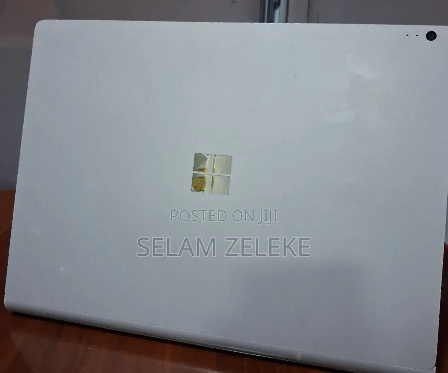 New Laptop Microsoft Surface Book 2 16GB Intel Core i7 SSD 512GB