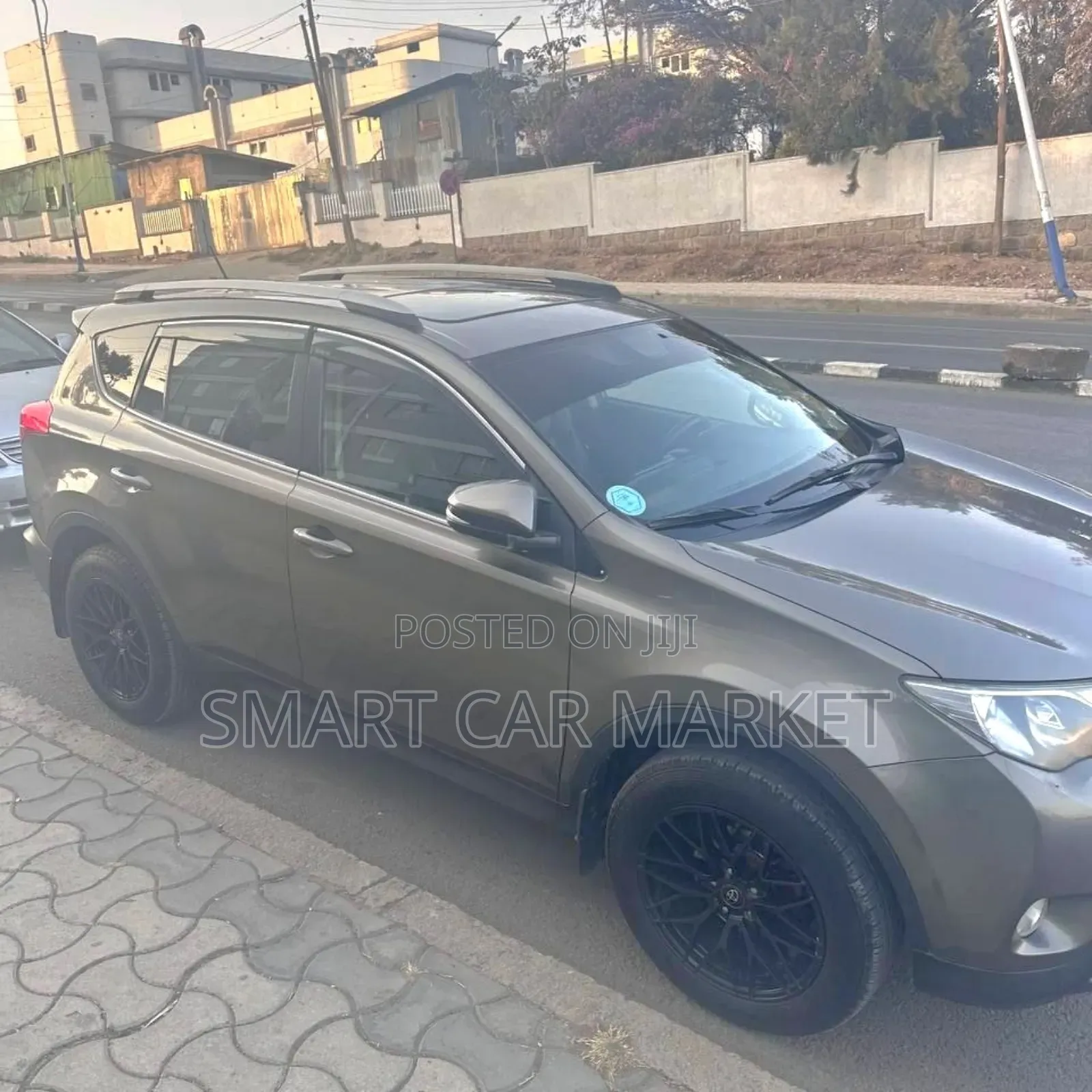 Toyota RAV4 2015 Brown