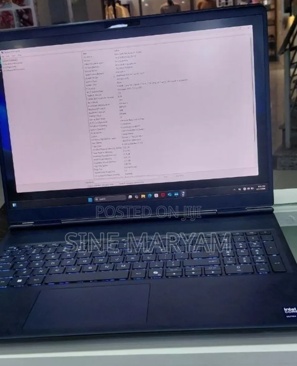 New Laptop Dell Allienware M18 R1 32GB Intel Core Ultra 9 SSD 1T