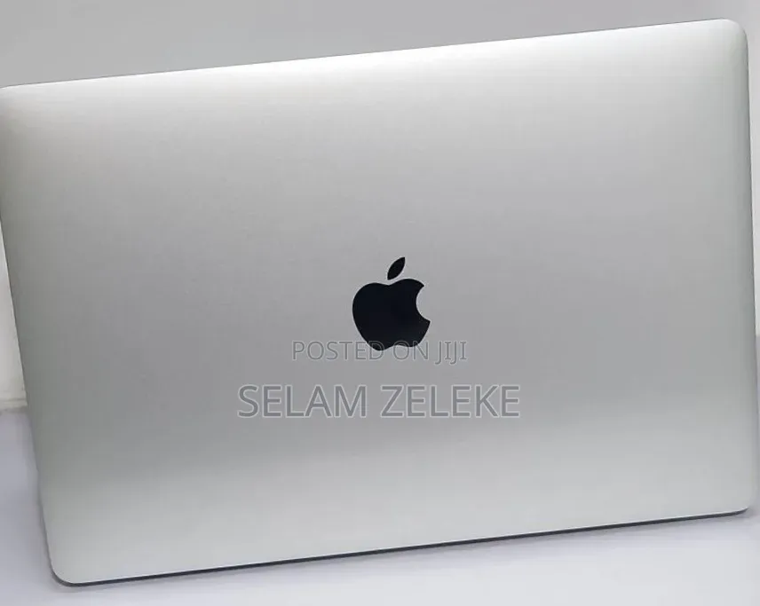 New Laptop Apple MacBook Pro 2020 16GB Intel Core i7 SSD 512GB