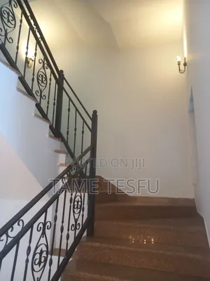 Furnished 8bdrm House in ሀያት, Bole for sale
