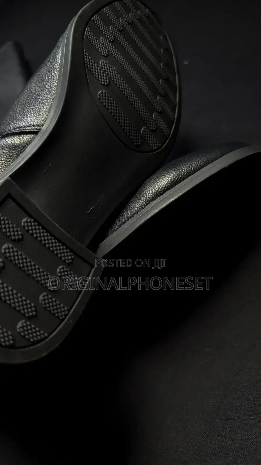 Black Boots for Women (From Canada )