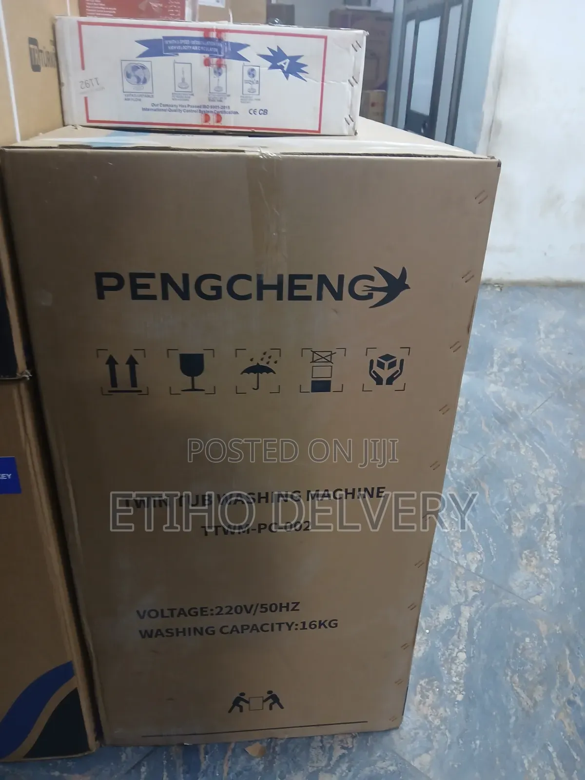 Peng Chencthis Is A Pengcheng Twin Tub Washing Machine With A 16kg