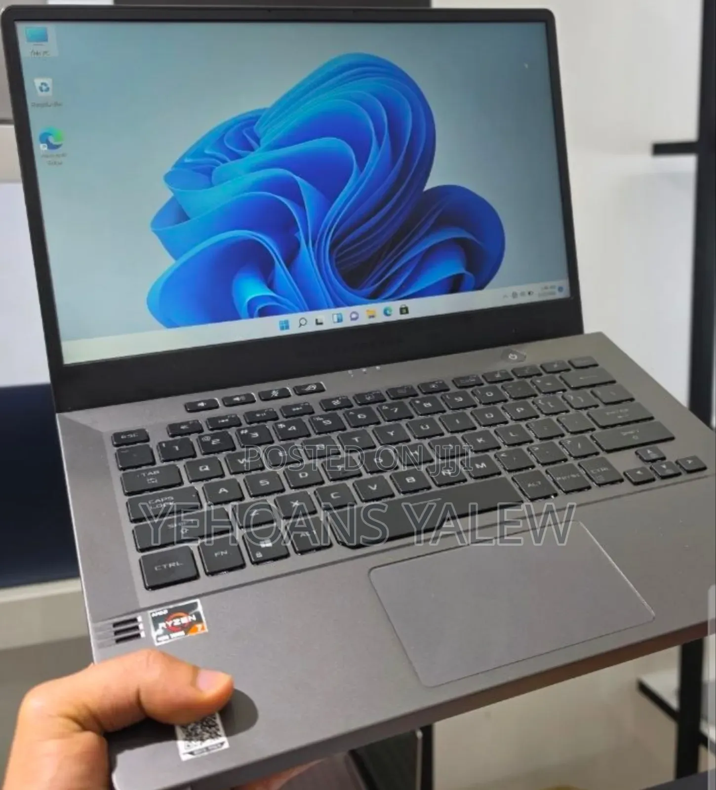 New Laptop Asus ROG Zephyrus G14 16GB Intel Core i7 SSD 512GB