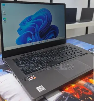 New Laptop Asus ROG Zephyrus G14 16GB Intel Core i7 SSD 512GB