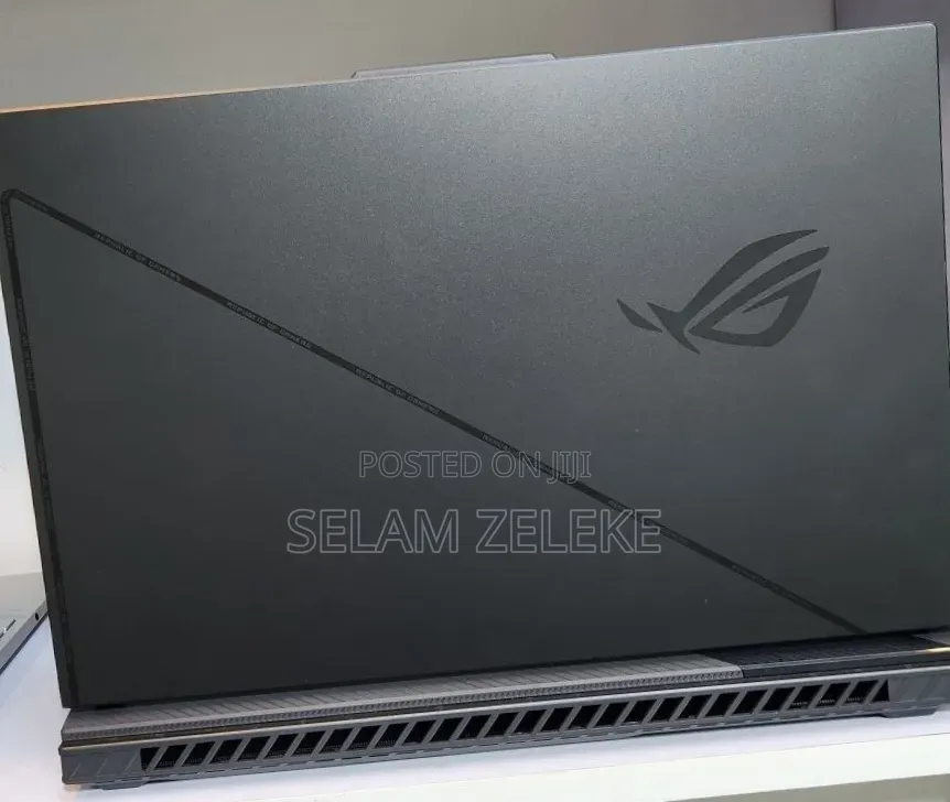 New Laptop Asus 32GB Intel Core i9 SSD 1T