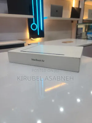 New Laptop Apple MacBook Air 2026 M5 13-inch 16GB Apple M5 SSD 512GB