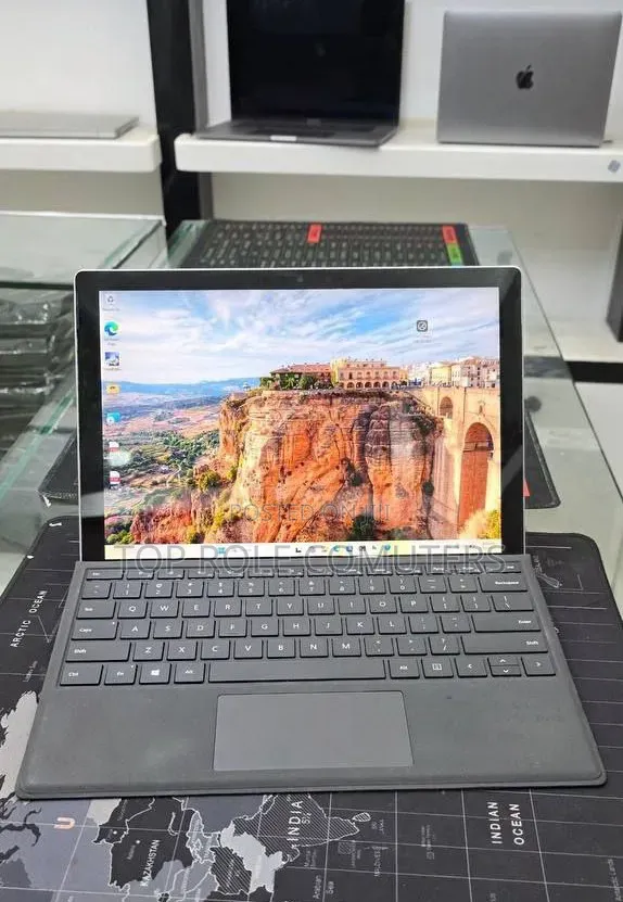 New Laptop Microsoft Surface Pro 7 16GB Intel Core i7 SSD 512GB