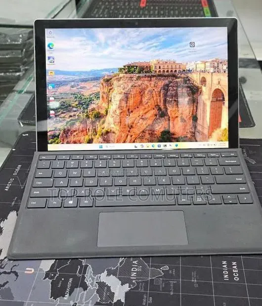 New Laptop Microsoft Surface Pro 7 16GB Intel Core i7 SSD 512GB