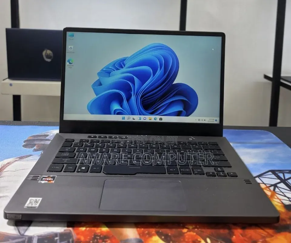New Laptop Asus ROG Zephyrus G15 16GB AMD Ryzen 7 SSD 512GB
