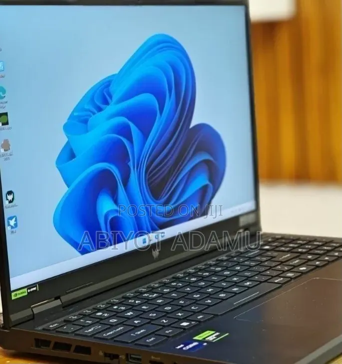 New Laptop Acer Predator Helios 300 16GB Intel Core i9 SSD 1T