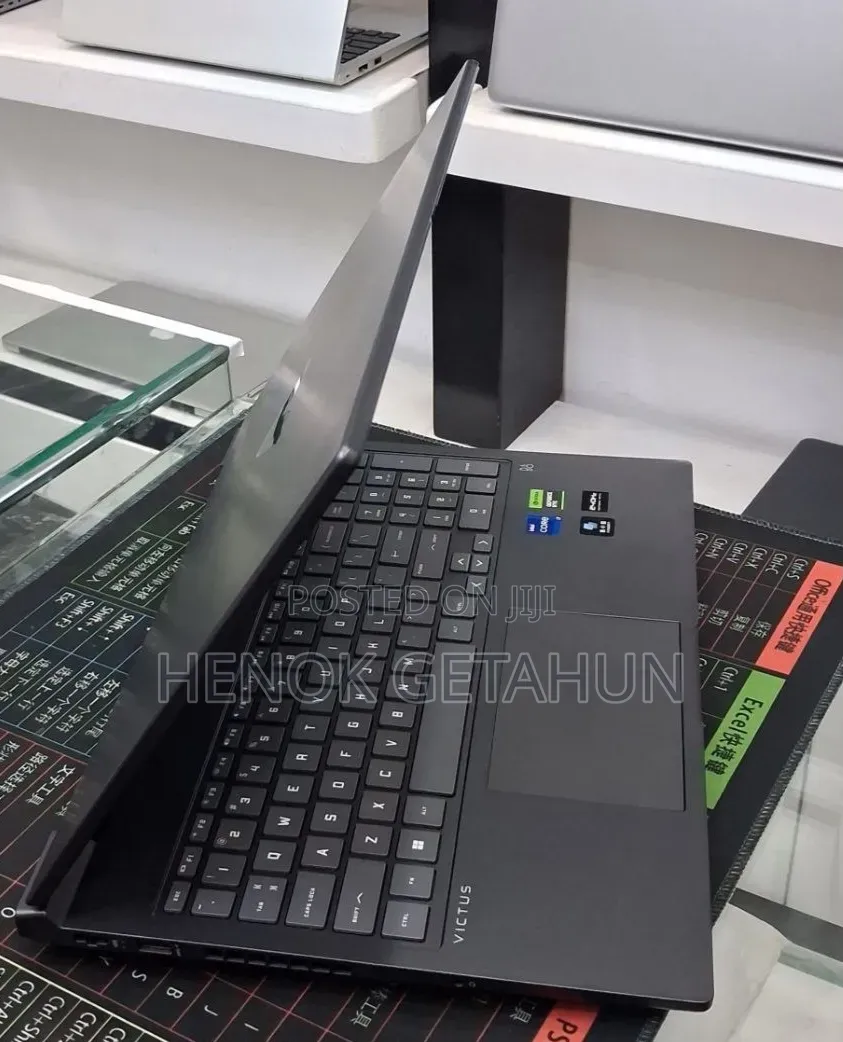 New Laptop HP Victus 16 16GB Intel Core i5 SSD 1T