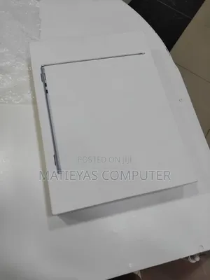 New Laptop Apple MacBook Air 2026 M5 13-inch 16GB Apple M5 SSD 512GB