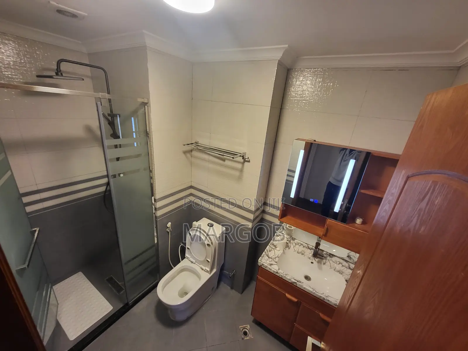 Furnished 2bdrm Apartment in Bole for rent