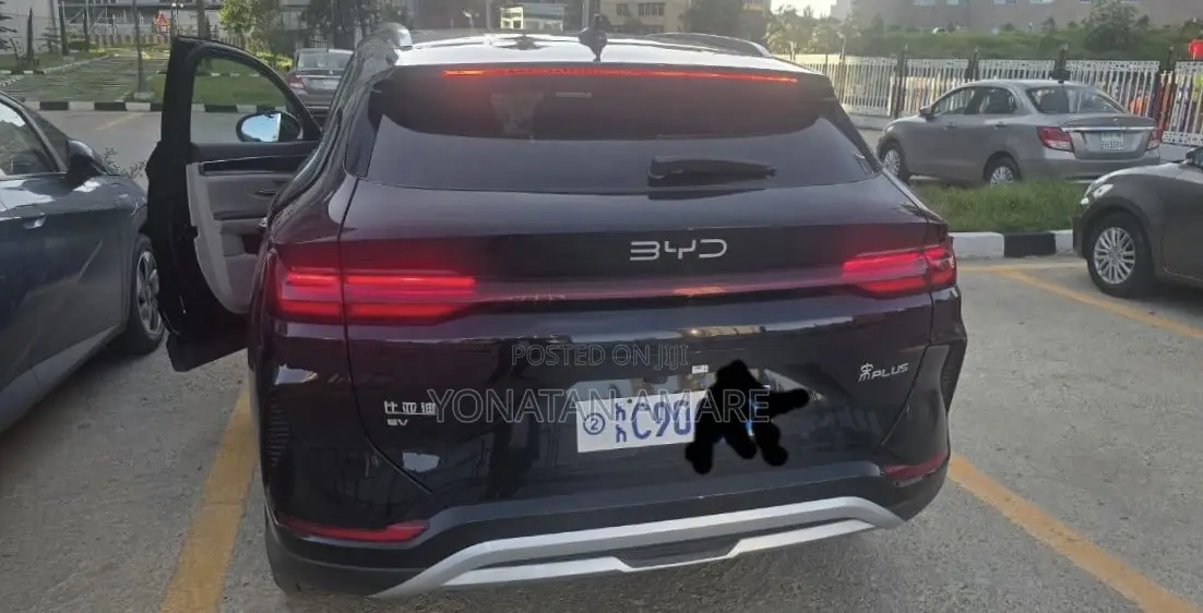 New BYD Song Plus 2025 Black