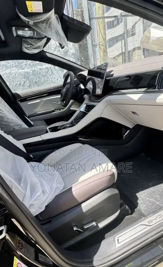 New BYD Song Plus 2025 Black