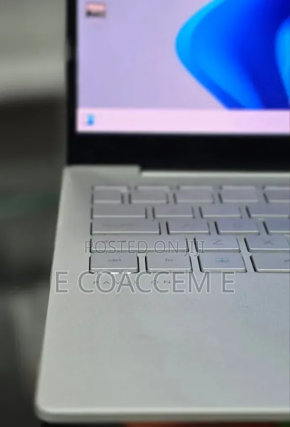 New Laptop HP 16GB Intel Core i5 SSD 1T