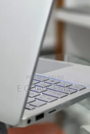 New Laptop HP 16GB Intel Core i5 SSD 1T