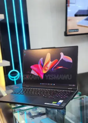 New Laptop Lenovo Legion 5 16GB Intel Core i7 SSD 512GB