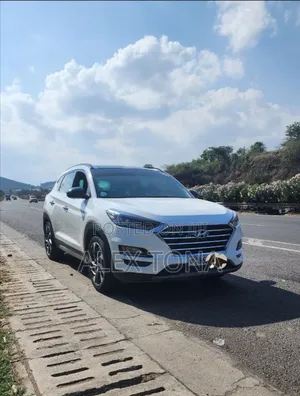 Hyundai Tucson 2020 White