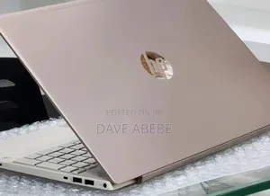 New Laptop HP Pavilion 15 8GB Intel Core i5 SSD 512GB