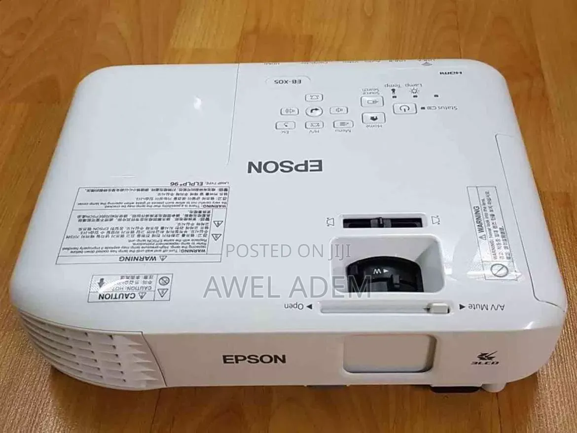 Epson Eb-S05 Hd 3lcd 3200 Lumens Svga Projector