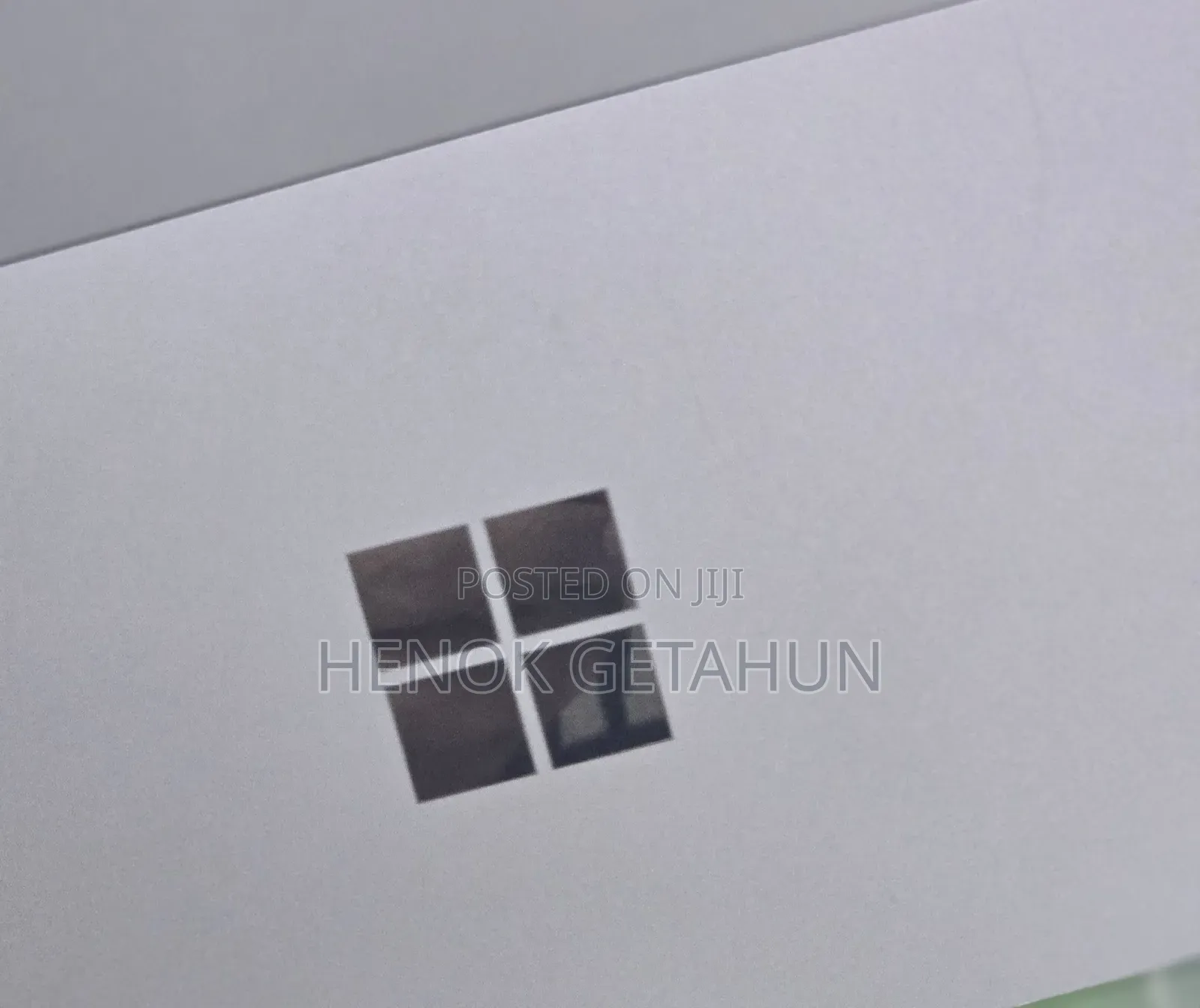 New Laptop Microsoft Surface Laptop 4 8GB Intel Core i5 SSD 256GB