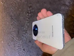 New Tecno Spark 30C 128 GB White