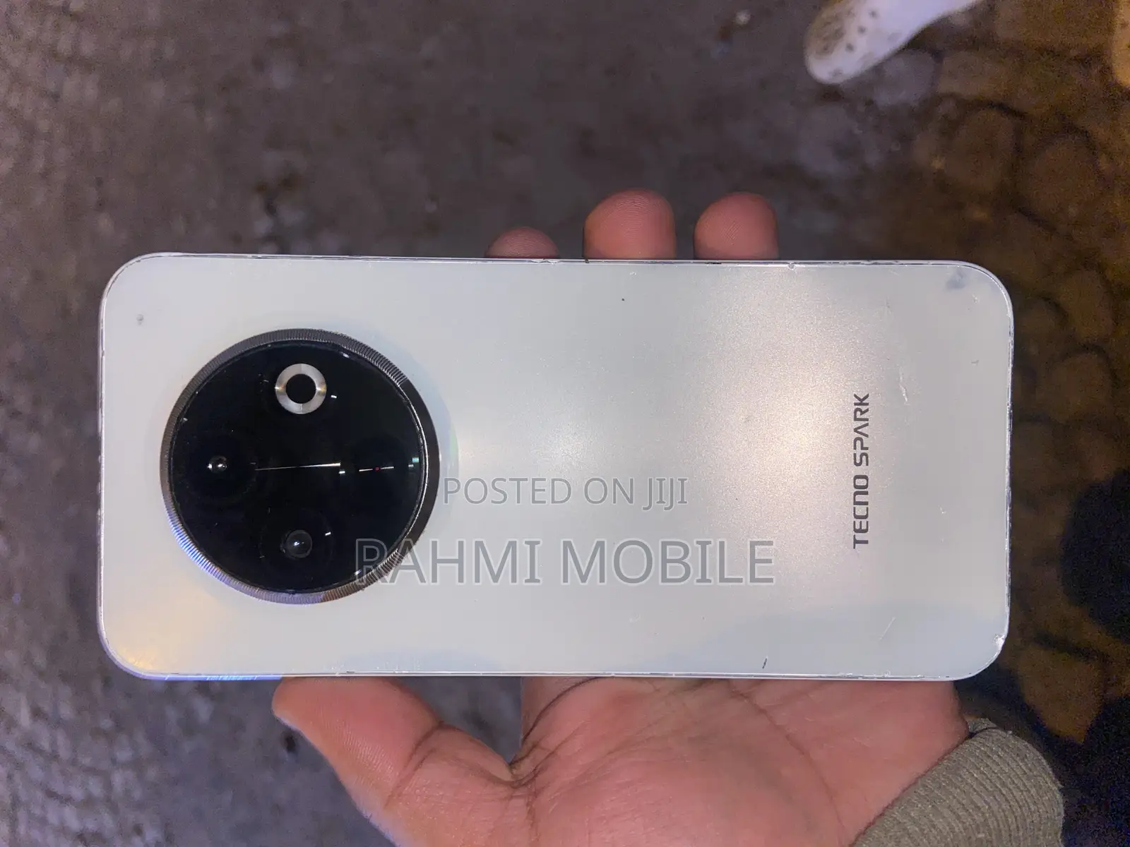New Tecno Spark 30C 128 GB White